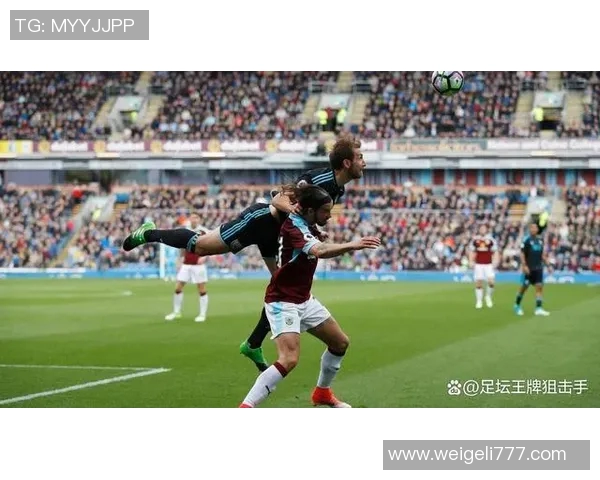 德岛与伯太阳的较量:一场不可错过的精彩对决与战术博弈 德岛与伯太阳的较量:一场不可错过的精彩对决与战术博弈