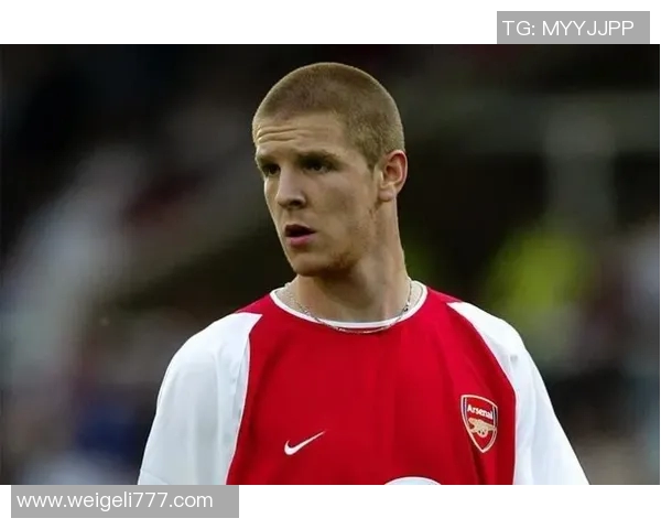 德罗巴与森德罗斯的巅峰对决:足球传奇的较量与荣耀之路 德罗巴与森德罗斯的巅峰对决:足球传奇的较量与荣耀之路