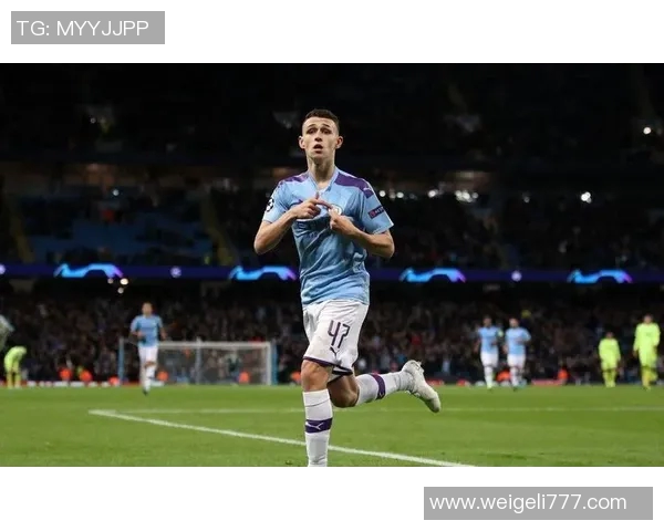 福登的崛起与曼城的辉煌之路解析年轻天才如何引领球队走向成功