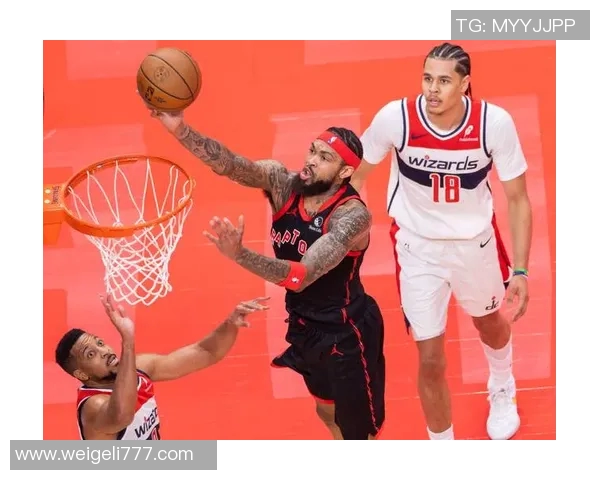 猛龙签下自由球员,球队备战新赛季引人瞩目 猛龙签下自由球员,球队备战新赛季引人瞩目