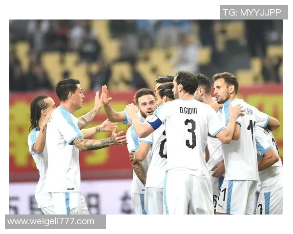 男足迎战乌兹别克斯坦全力争胜期待精彩对决与历史交锋 男足迎战乌兹别克斯坦全力争胜期待精彩对决与历史交锋