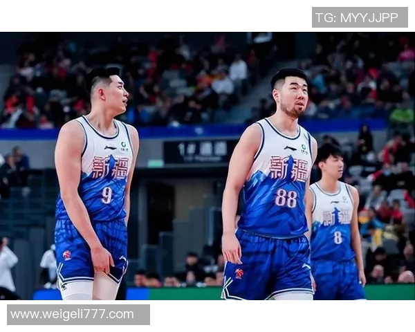 王泉泽：从篮球新星到职业生涯的辉煌之路探索与成长的故事