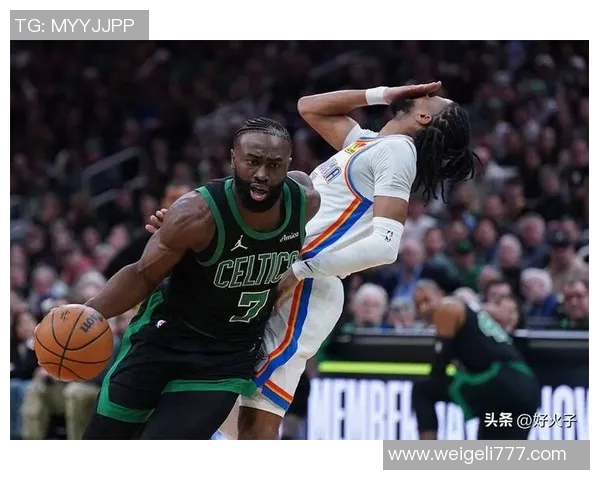 杰伦布朗在NBA赛场上的成长与突破之路探秘