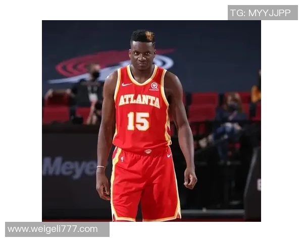 克林特卡佩拉：从新秀到NBA明星的成长之路与挑战